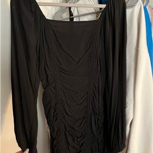 Long sleeve black mini dress!🖤